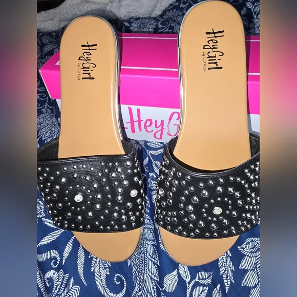 Hey Girl, by Corkys * Black studded slides * Sz 9 * NEVER WORN * - Picture 3 of 5